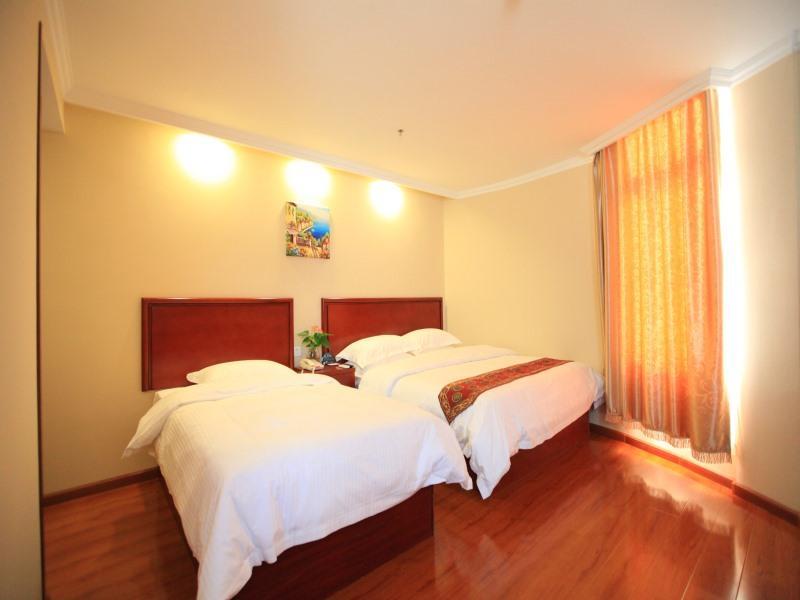 Greentree Inn Liaoning Dalian Railway Station South Shengli Square Express Hotel Extérieur photo