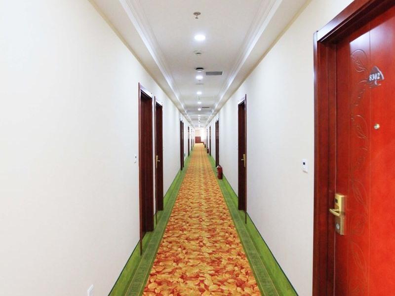 Greentree Inn Liaoning Dalian Railway Station South Shengli Square Express Hotel Extérieur photo