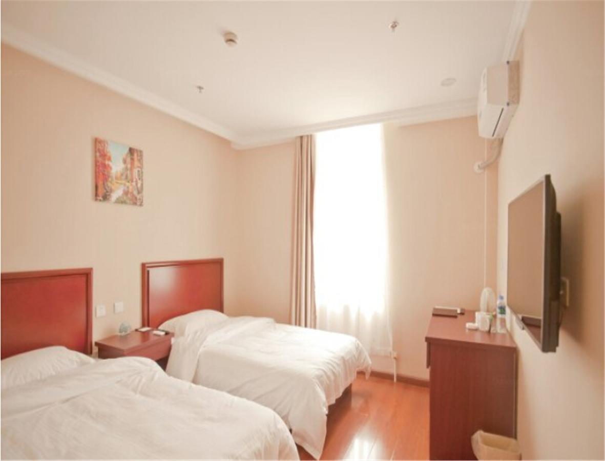 Greentree Inn Liaoning Dalian Railway Station South Shengli Square Express Hotel Extérieur photo